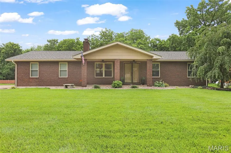 3009 Mark Trail Drive, Glen Carbon, IL 62034 - #2