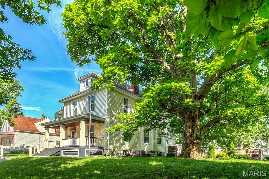 3505 Oxford Boulevard, Saint Louis, MO 63143 - #3