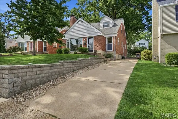 9111 Moritz Avenue, Brentwood, MO 63144
