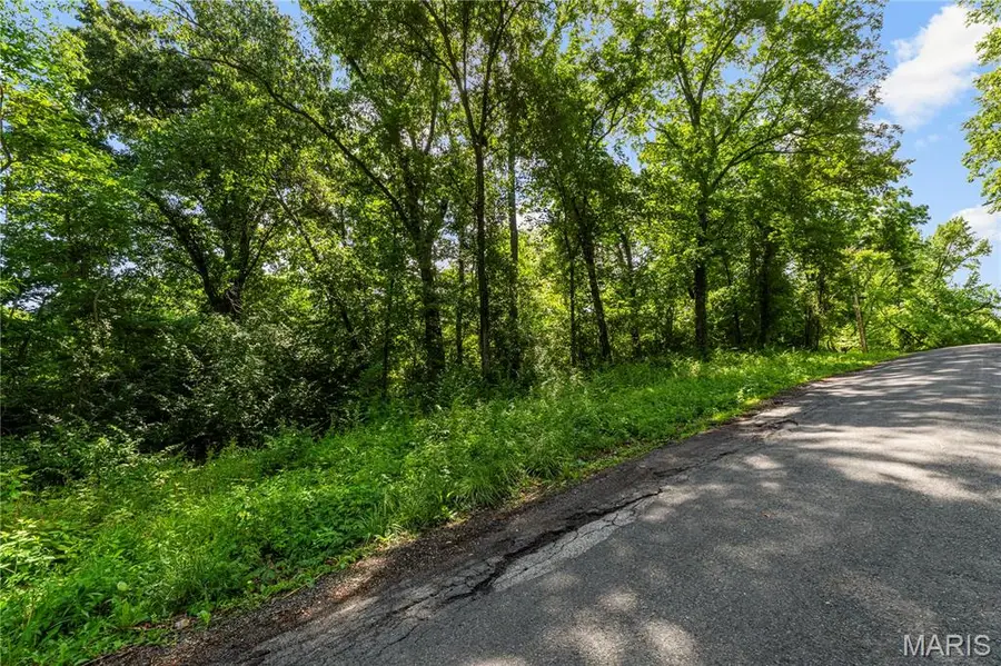 0 Highview Ct, Belleville, IL 62223 - #2