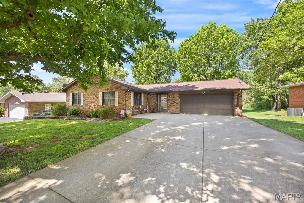 2103 Golfview Drive, Collinsville, IL 62234 - #1