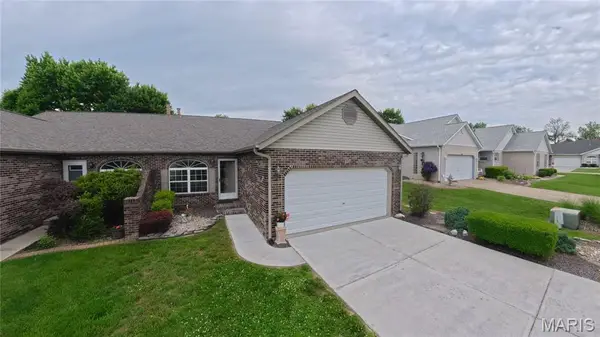 2285 Wellington Drive, Belleville, IL 62221