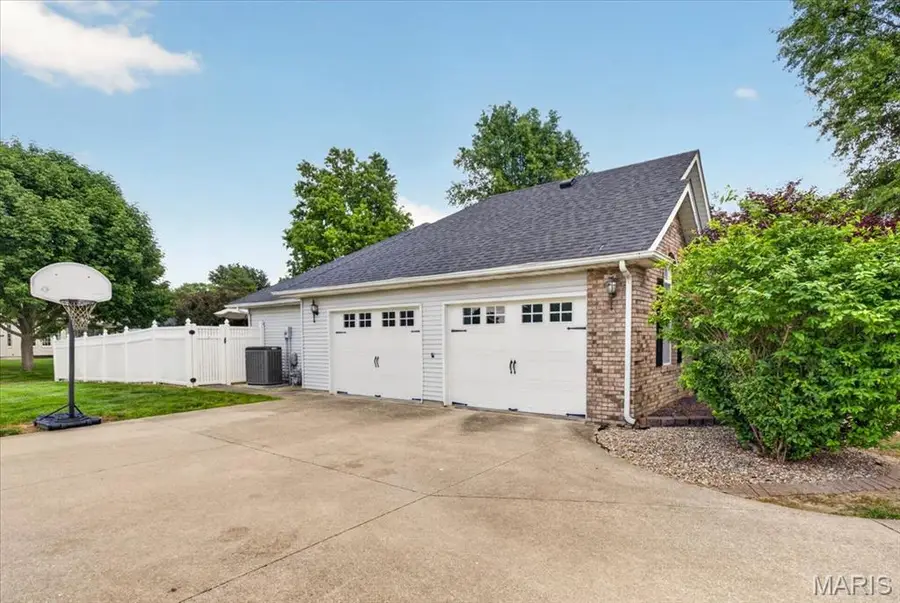 306 Marty Graten Court, Hamel, IL 62046 - #2