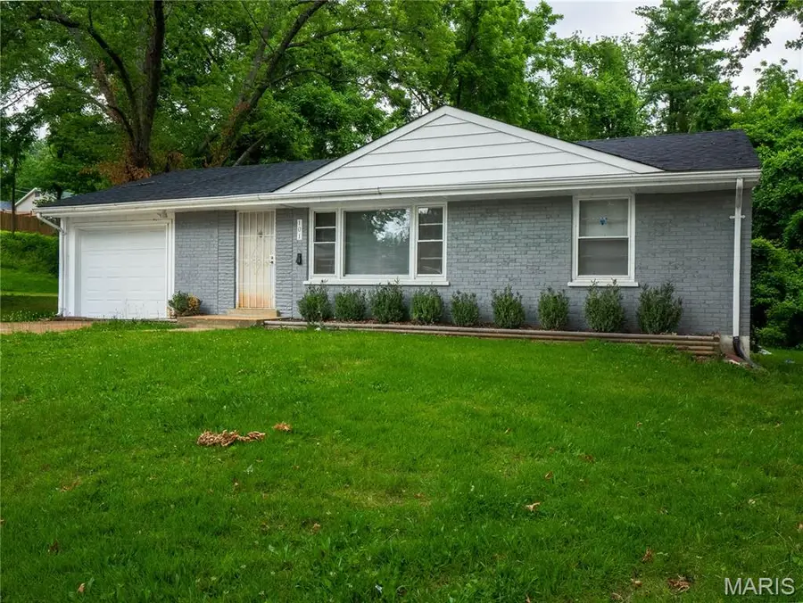 101 Florwood Court, Saint Louis, MO 63135 - #3