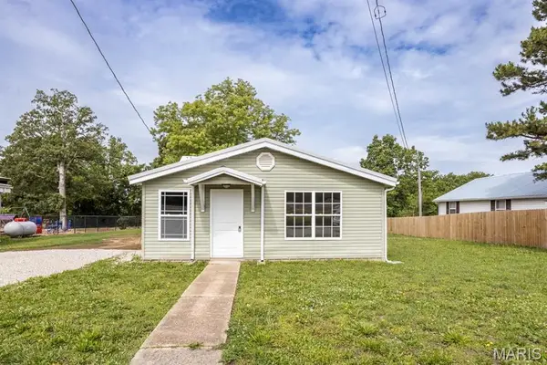 322 S Commercial Street, Crocker, MO 65452