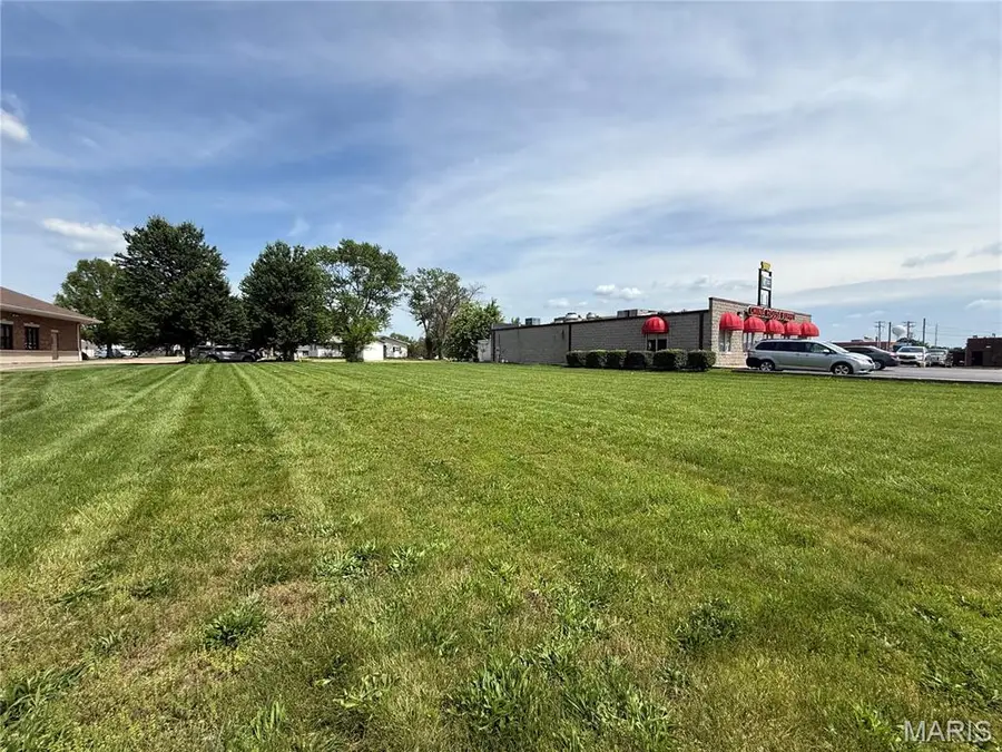 1020 N State Highway 47, Warrenton, MO 63383 - #2