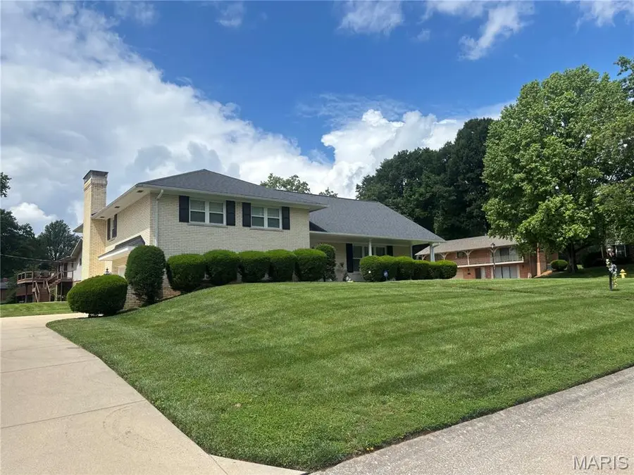 33 Fawnlily Drive, Belleville, IL 62221 - #2