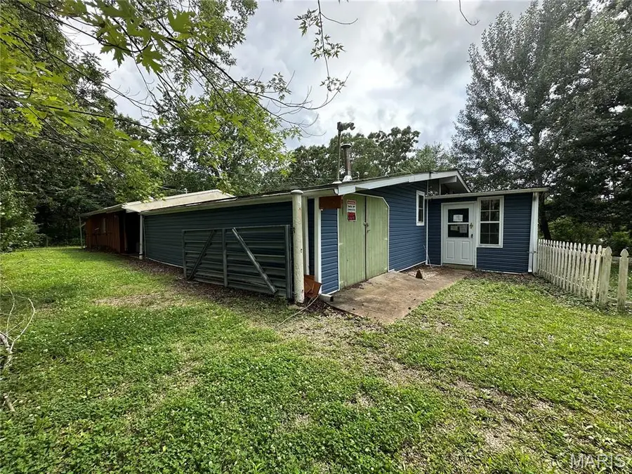 28 Indian Hills Drive, Cuba, MO 65453 - #3