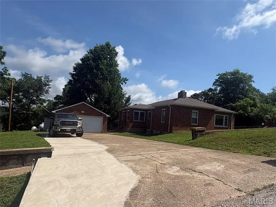 385 S 4th Street, Ellington, MO 63638 - #2