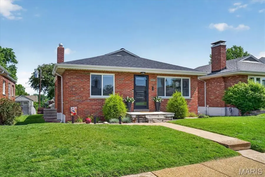 5573 Lindenwood Avenue, Saint Louis, MO 63109 - #3