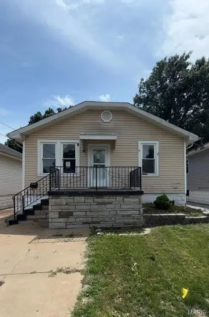 4630 Tiemann Avenue, St Louis, MO 63123