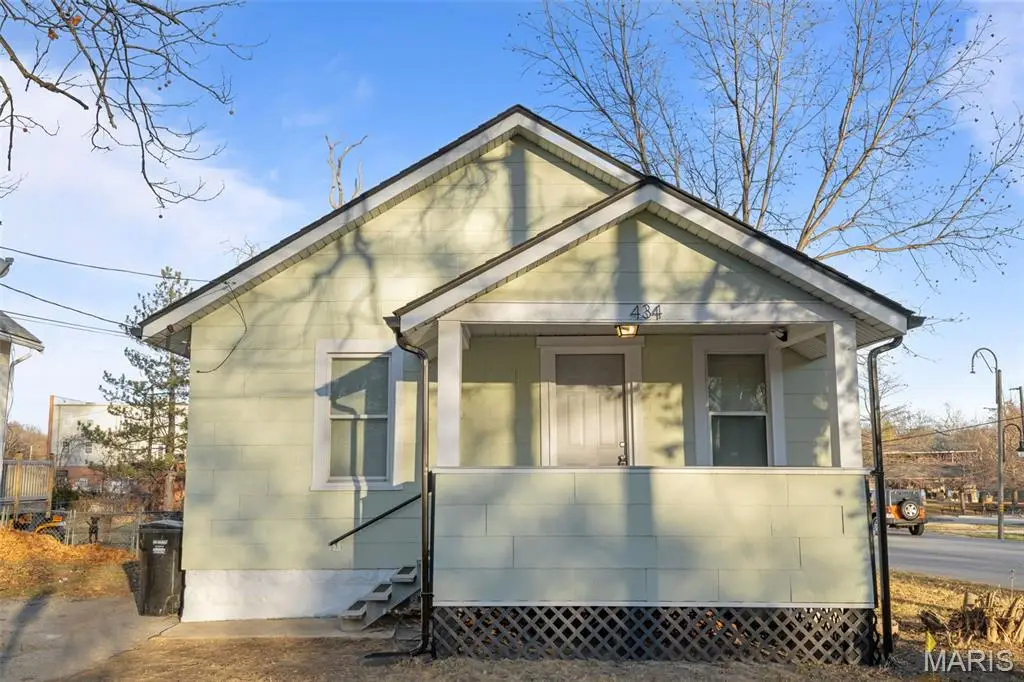 434 Harrison Avenue, Ferguson, MO 63135 - #1