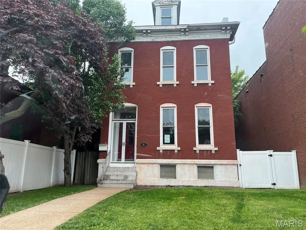 2813 Meramec Street, Saint Louis, MO 63118 - #1