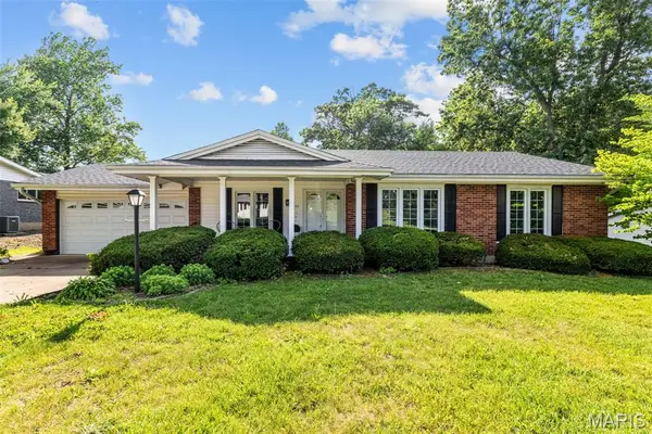 43 Club Grounds North Drive, Florissant, MO 63033