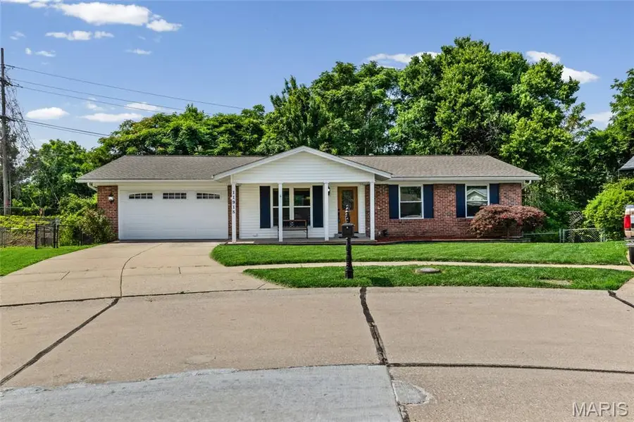 11918 Wexford Place Drive, Maryland Heights, MO 63043 - #2
