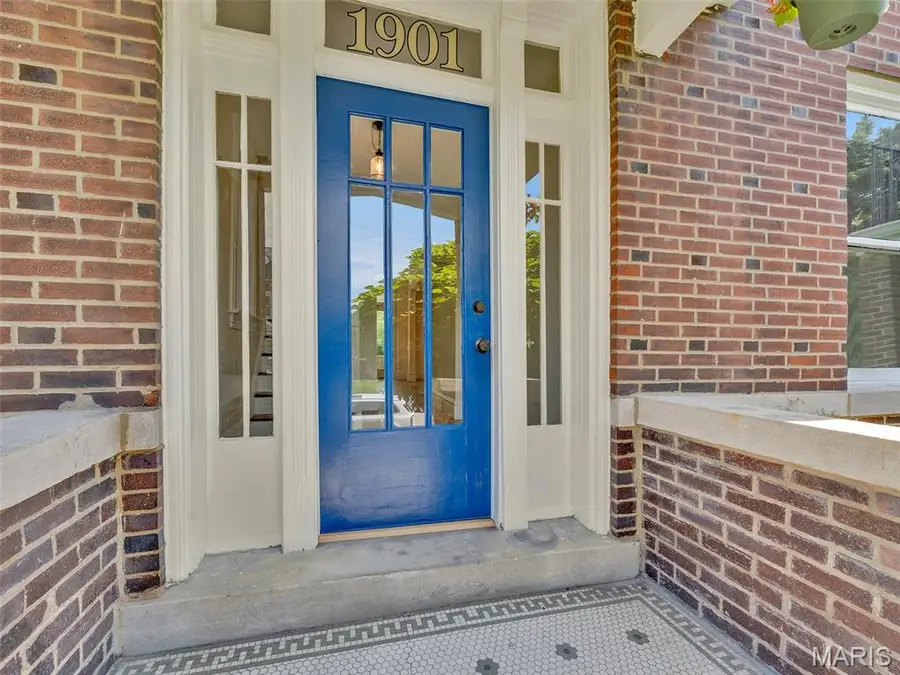 1901 Allen Avenue, Saint Louis, MO 63104 - #3
