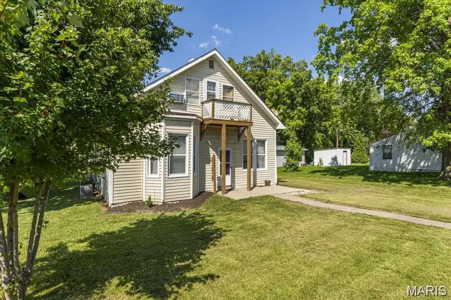 214 E Market Street, Columbia, IL 62236 - #2