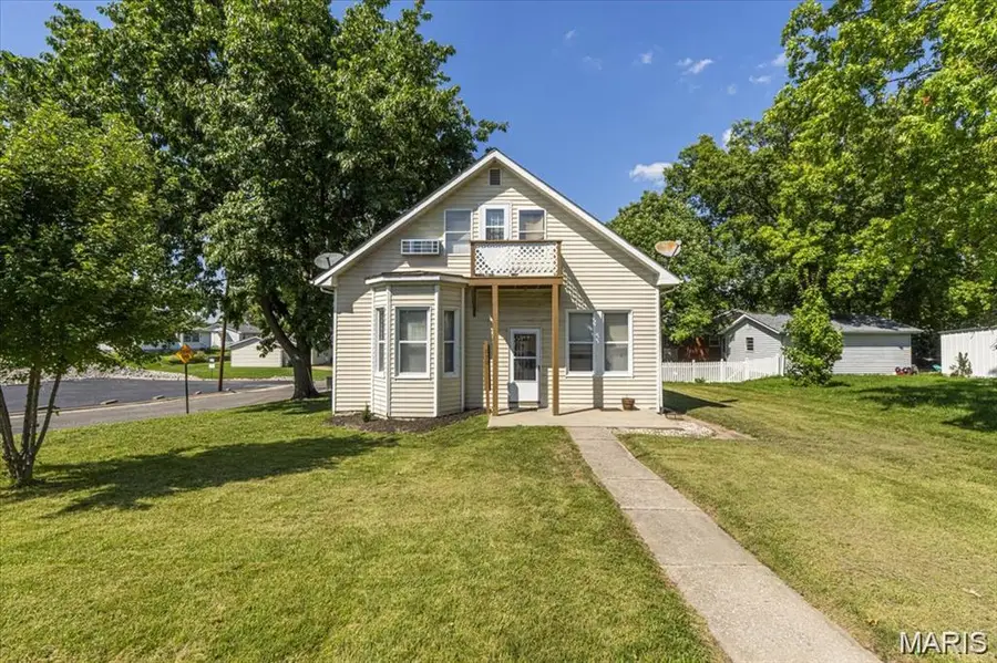 214 E Market Street, Columbia, IL 62236 - #3