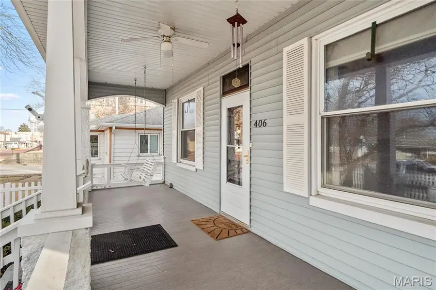 406 W Saint Louis Street, Lebanon, IL 62254 - #3