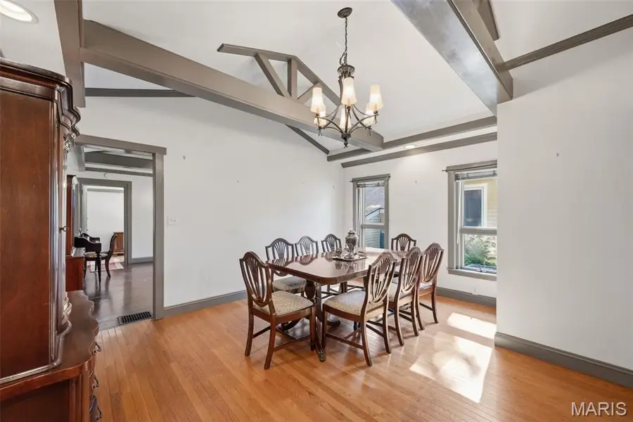 418 Oak Tree Drive, Webster Groves, MO 63119 - #2