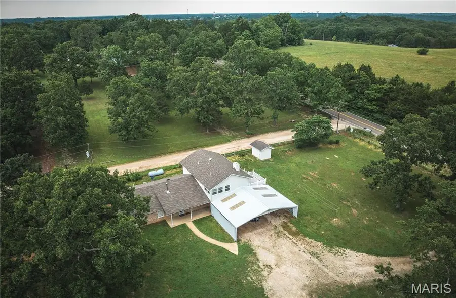 522 Highway Ff, Bourbon, MO 65441 - #2