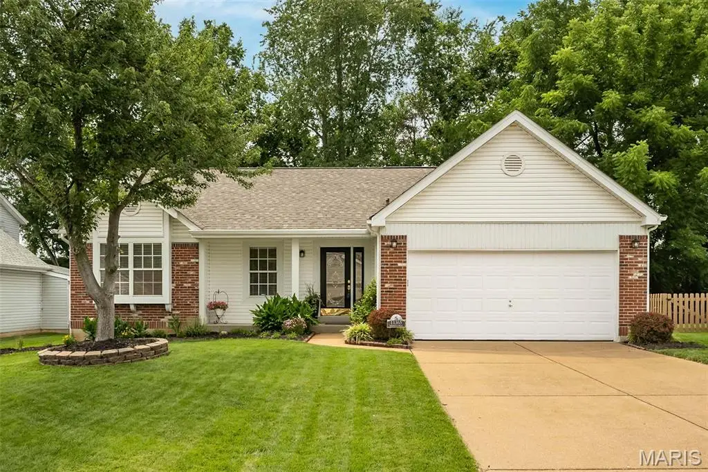 11365 Brierhall Circle, Maryland Heights, MO 63043 - #1