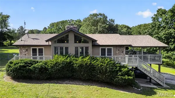125 Rolling Acres Lane, Hillsboro, MO 63050