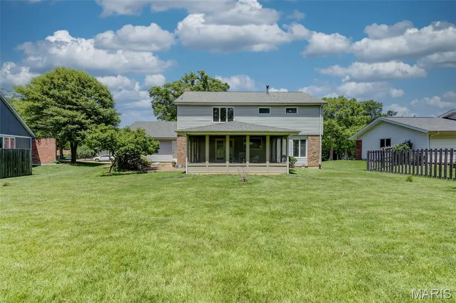 15328 Golden Rain Drive, Chesterfield, MO 63017 - #3