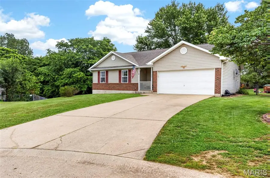 324 Lyons Drive, Troy, MO 63379 - #2