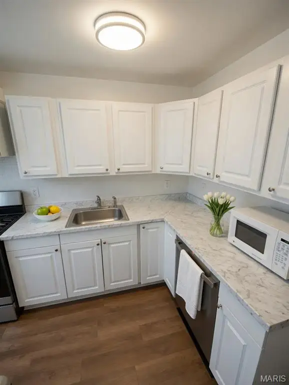 810 Loyola Drive, Florissant, MO 63031 - #3