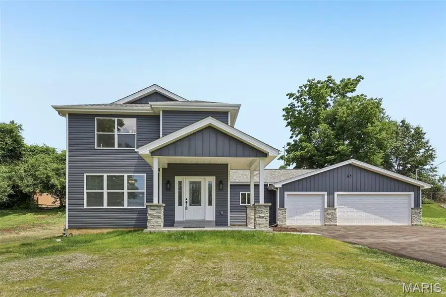 156 Reading Avenue, Maryland Heights, MO 63043 - #2