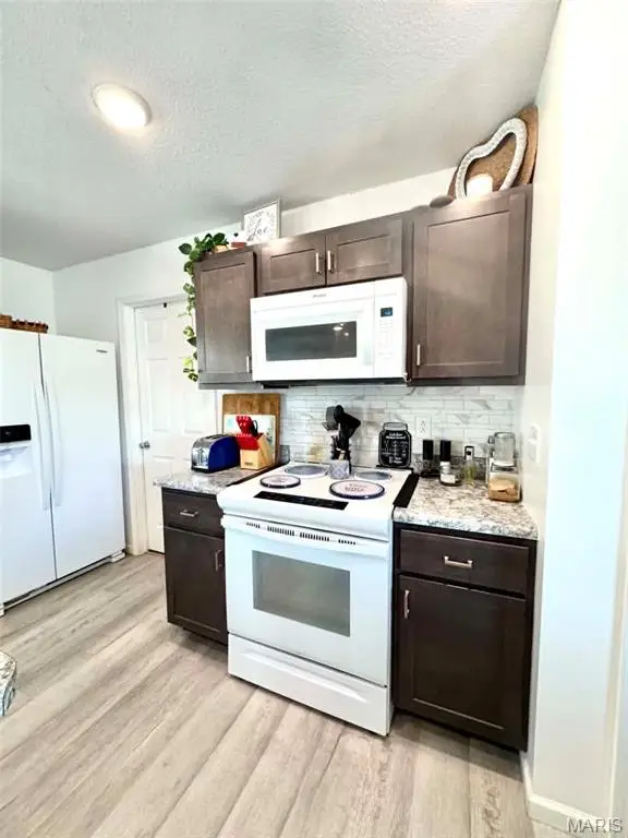250 N Hawkins Avenue, Hannibal, MO 63401