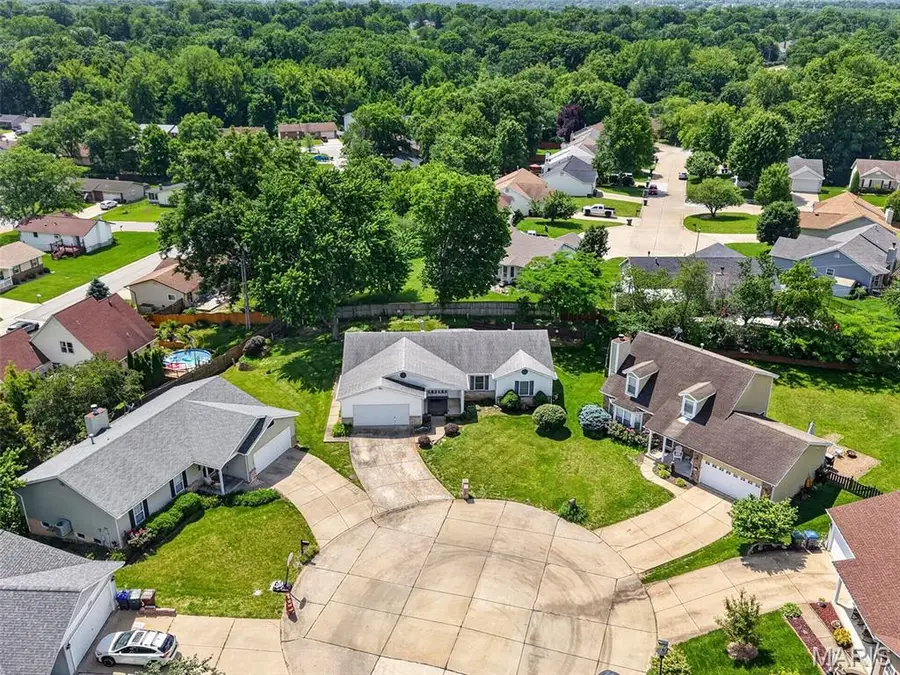 412 Pandora Court, Saint Peters, MO 63376 - #2