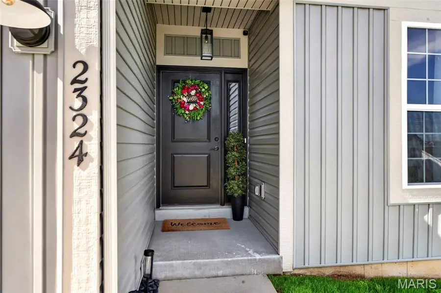 2324 Matthias Close, Washington, MO 63090 - #3