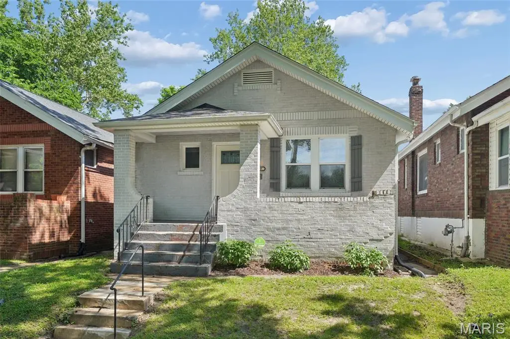 6919 Corbitt Avenue, Saint Louis, MO 63130 - #1