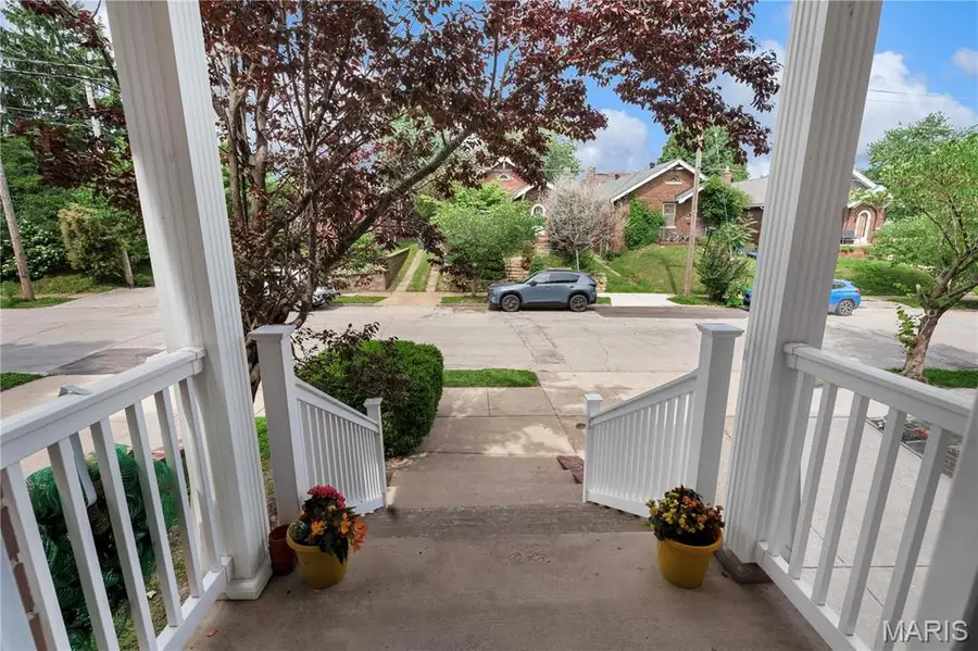 1612 Prather Avenue, Saint Louis, MO 63139 - #2