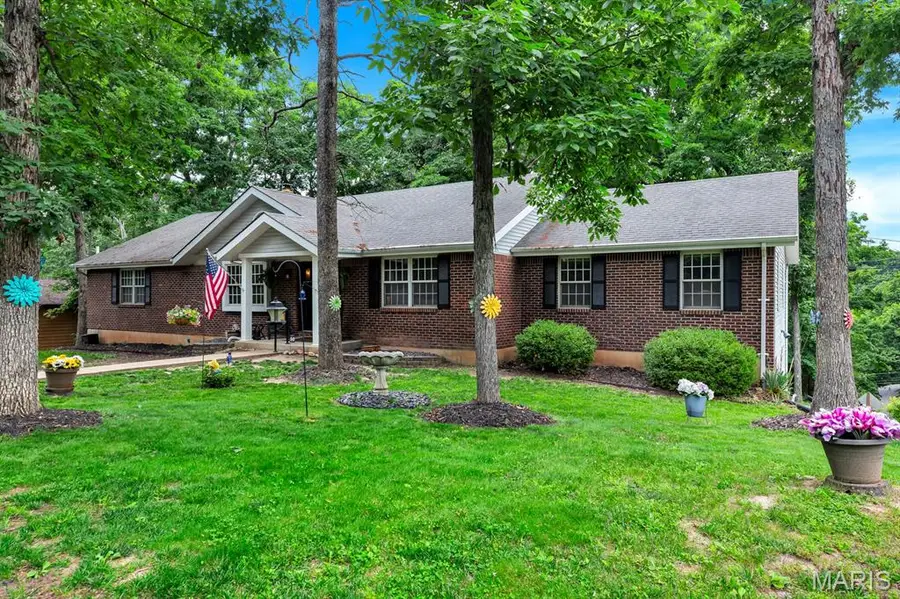 1338 Gainsborough Court, Lake Sherwood, MO 63357 - #2