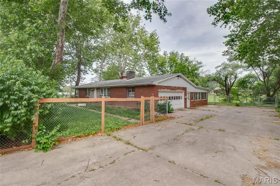 427 Ruth Avenue, Cottage Hills, IL 62018 - #3