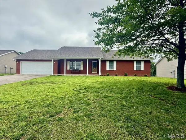 2212 Perryville Road, Cape Girardeau, MO 63701