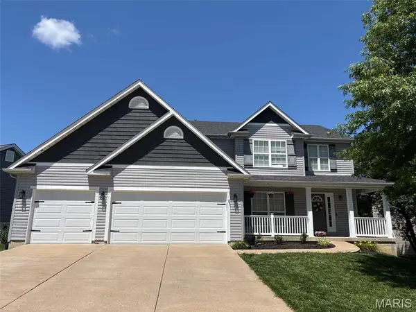 64 Old Chesapeake Drive, Wentzville, MO 63385