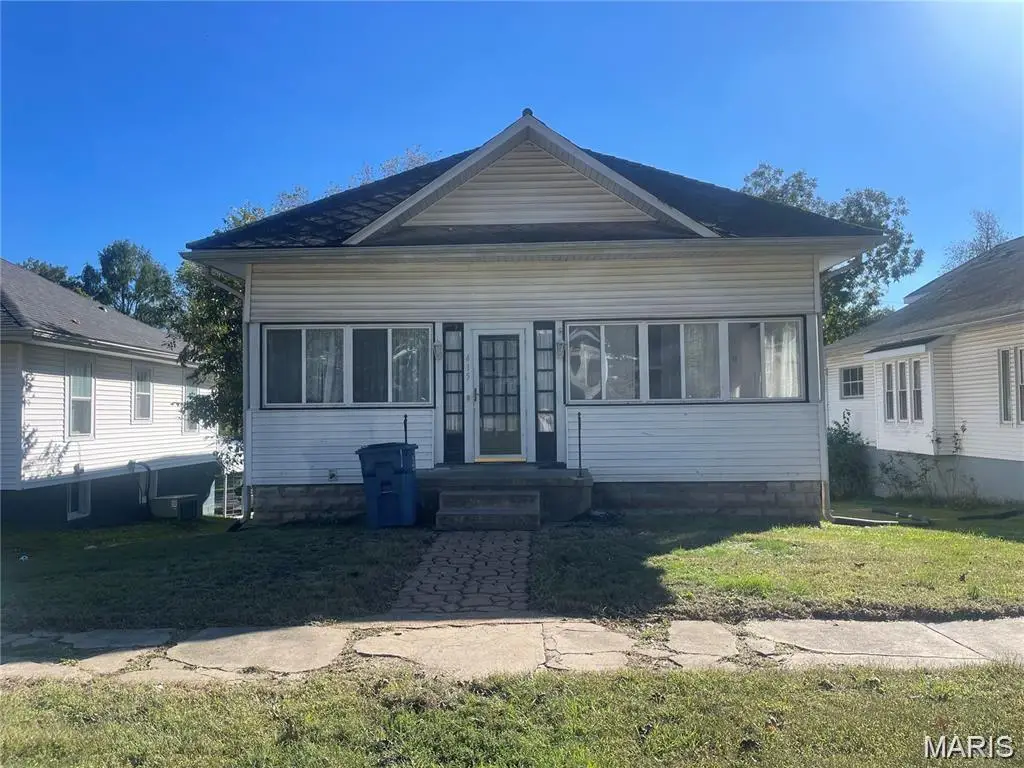 415 E Maple Street, Scott City, MO 63780 - #1