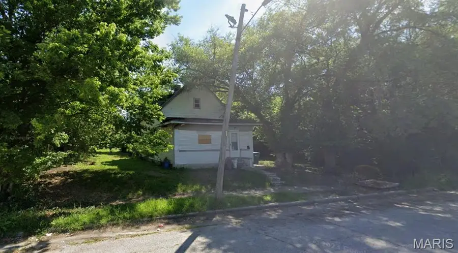 1713 Market Avenue, East Saint Louis, IL 62207 - #3