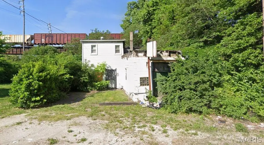 1956 Baker Avenue, East Saint Louis, IL 62207 - #3