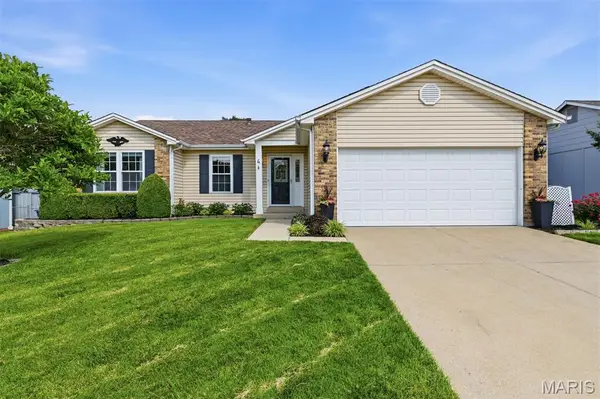 4 Cambourne Court, St Peters, MO 63376