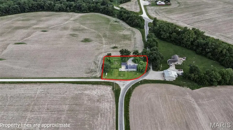 27954 300th Avenue, Barry, IL 62312 - #3