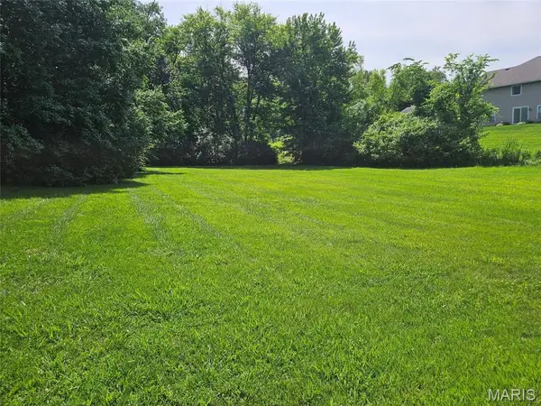 1170 San Juan Drive, Edwardsville, IL 62025