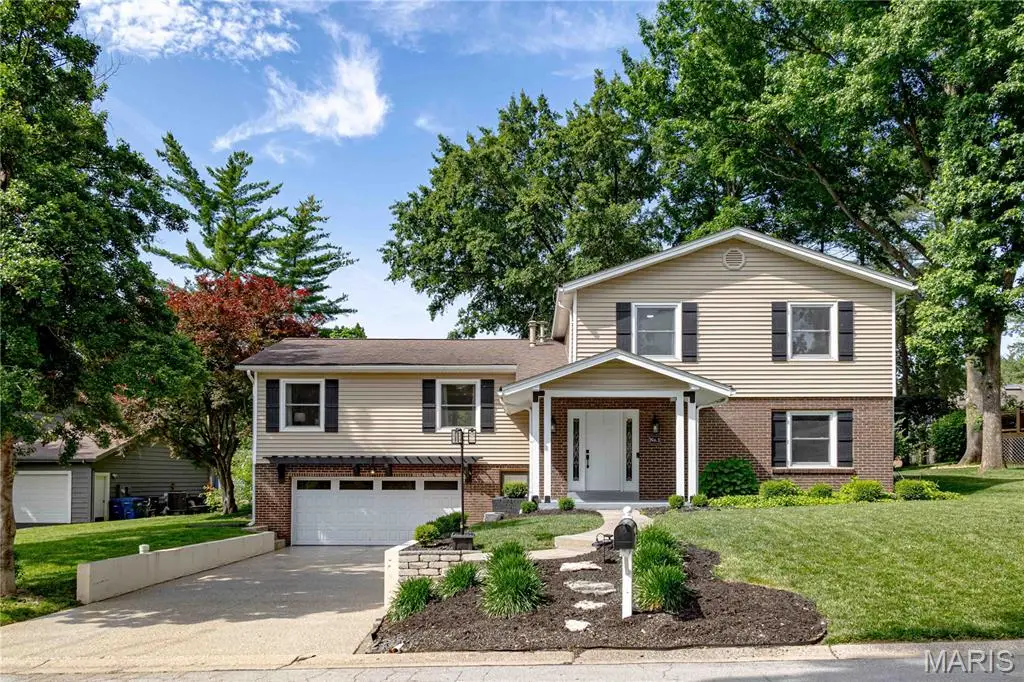 1 Vienna Court, Lake Saint Louis, MO 63367 - #1