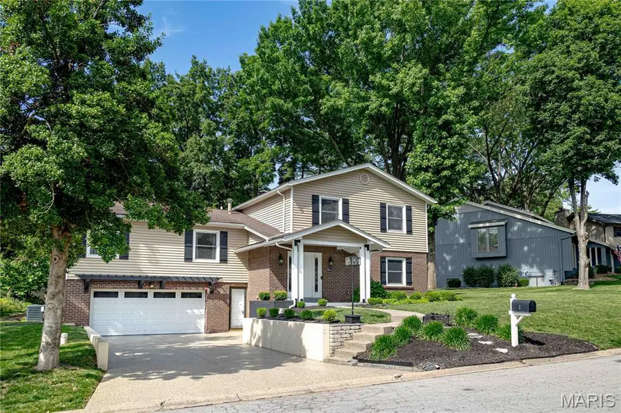 1 Vienna Court, Lake Saint Louis, MO 63367 - #2