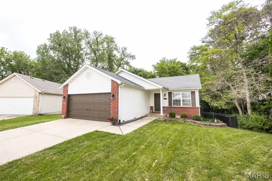 102 Bayridge Court, Glen Carbon, IL 62034 - #2