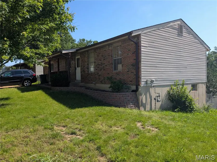 2552 Somerville Drive, High Ridge, MO 63049 - #2
